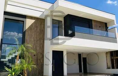 Imagem: A casa em condomínio possui 3 Dormitórios, 5 Banheiros, 4