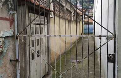 Imagem 15: Terreno com 560 m². 556m² de Área, 5 Vagas na garageme5 Dormitórios