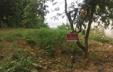 Imagem: O terreno possui 300m² de Área e está localizado em Santa