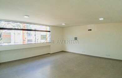 Imagem: O depósito possui 42m² de Área e está localizado em Vila