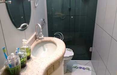 Imagem 15: Apartamento para venda possui 59 metros quadrados com 2 quartos em Centro...