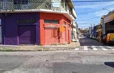 Imagem: O depósito possui 120m² de Área e está localizado em Rio