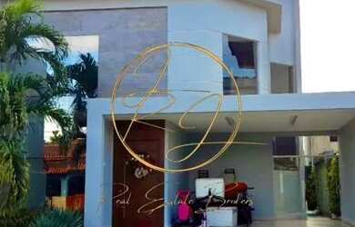 Imagem: A casa possui 3 Dormitórios, 3 Banheiros, 2 Vagas na garagem