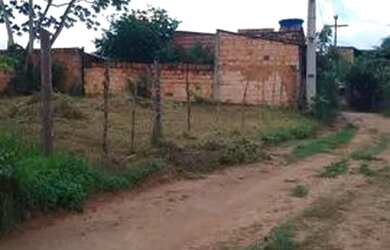 Imagem: O terreno possui 570m² de Área e está localizado em Sete