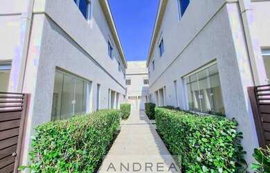 Imagem: A casa em condomínio possui 3 Dormitórios, 3 Banheiros, 2