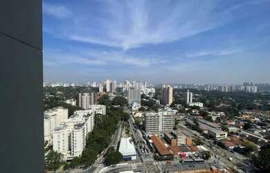 Imagem: O apartamento possui 1 Dormitório, 1 Banheiro, 1 Vaga na garagem