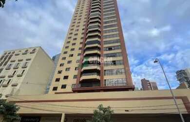 Imagem: O apartamento possui 4 Dormitórios, 5 Banheiros, 4 Vagas na