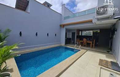 Imagem: A casa em condomínio possui 4 Dormitórios, 5 Banheiros, 3