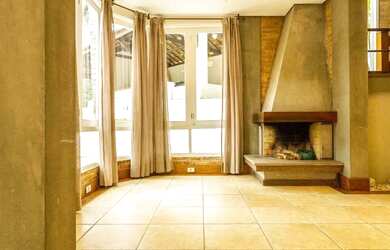 Imagem 16: Casa à venda e para alugar em Santana de Parnaíba, Alphaville 11, com...