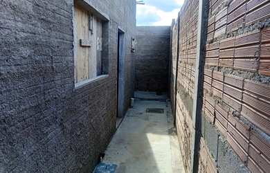 Imagem 14: Construção e terreno