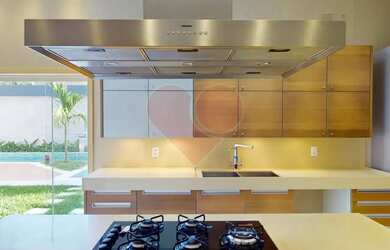 Imagem 13: Oportunidade á venda Casa de Alto Padrão no Condomínio Santa Mônica...