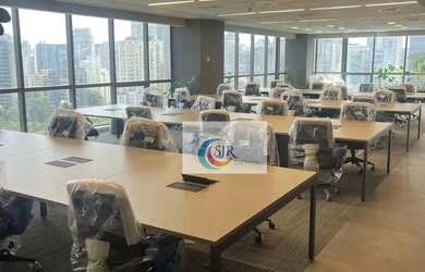 Imagem: O depósito possui 5 Vagas na garagem, 582m² de Área, Imóvel