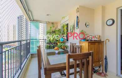 Imagem: O apartamento possui 3 Dormitórios, 2 Banheiros, 2 Vagas na