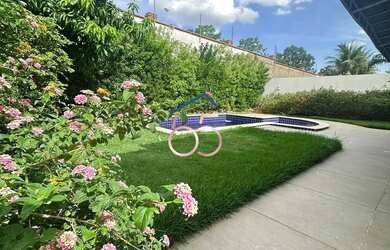 Imagem: A casa em condomínio possui 4 Dormitórios, 5 Banheiros, 4