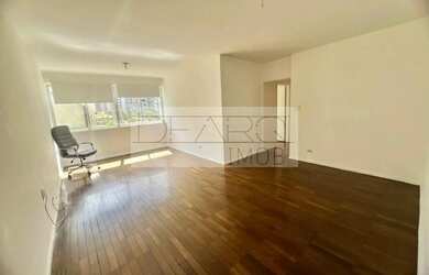 Imagem: O apartamento possui 2 Dormitórios, 3 Banheiros, 1 Vaga na