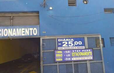 Imagem: O depósito possui 420m² de Área e está localizado em Vila