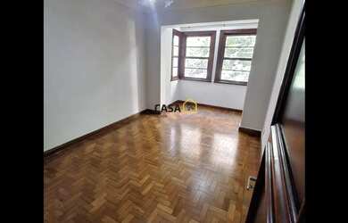 Imagem: O apartamento para alugar possui 2 Dormitórios, 2 Banheiros