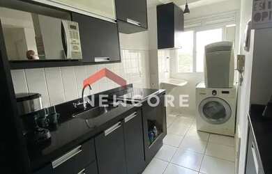 Imagem: O apartamento possui 2 Dormitórios, 1 Banheiro, 1 Vaga na garagem