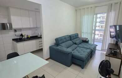 Imagem: O apartamento possui 1 Dormitório, 1 Banheiro, 1 Vaga na garagem