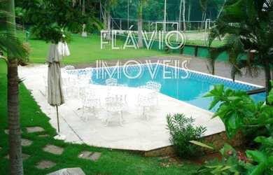 Imagem: A casa em condomínio possui 5 Dormitórios, 5 Banheiros, 5