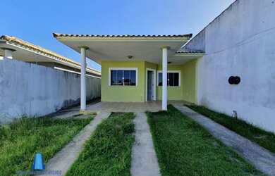 Imagem: A casa possui 3 Dormitórios, 3 Banheiros, 100m² de Área e