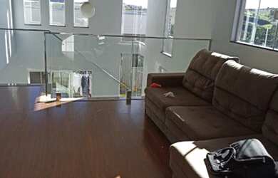 Imagem 2: Casa em Apucarana. Churrasqueira, Ar-condicionado, 240m² de Áreae3 Vagas...