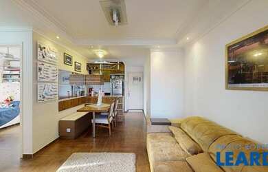 Imagem: O apartamento possui 3 Dormitórios, 2 Banheiros, 1 Vaga na