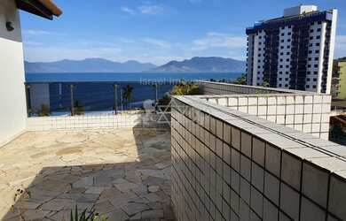 Imagem: O apartamento na cobertura possui 3 Dormitórios, 2 Banheiros