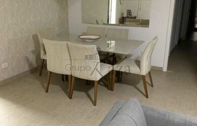 Imagem: O apartamento possui 3 Dormitórios, 3 Banheiros, 2 Vagas na