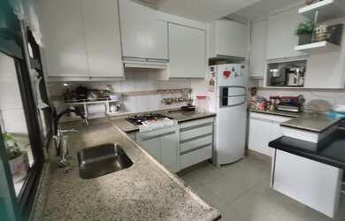 Imagem: O apartamento possui 3 Dormitórios, 3 Banheiros, 2 Vagas na