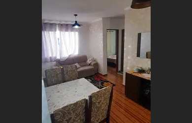 Imagem: O apartamento possui 3 Dormitórios, 1 Banheiro, 1 Vaga na garagem