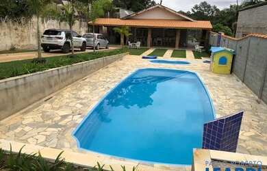 Imagem: O depósito possui 5 Vagas na garagem, 290m² de Área, Imóvel