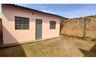 Imagem 2: Casa na zona sul. Varanda, 50m² de Área, 2 Vagas na garageme2 Dormitórios