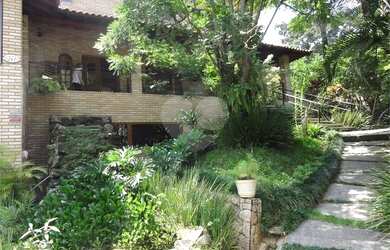 Imagem 1: Jardim Ibiratiba sobrado semi novo em rua fechada com cancela