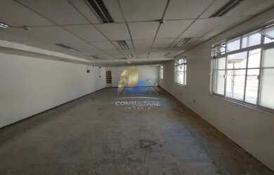 Imagem: A casa possui 1 Dormitório, 3 Banheiros, 231m² de Área e