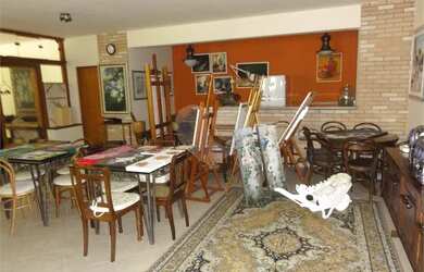 Imagem 9: Jardim Ibiratiba sobrado semi novo em rua fechada com cancela