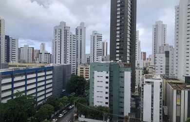 Imagem: A kitnet possui 1 Dormitório, 1 Banheiro, 1 Vaga na garagem