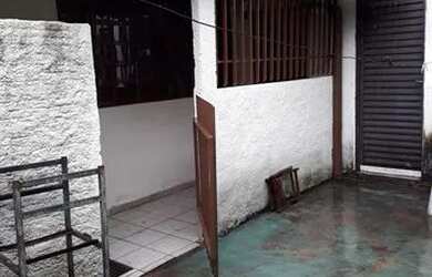 Imagem: A casa possui 2 Dormitórios, 2 Banheiros, 45m² de Área e