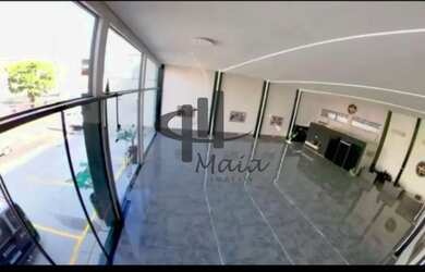 Imagem: O depósito possui 5 Vagas na garagem, 397m² de Área e está