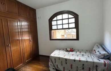 Imagem 4: Casa a venda no Betania. 285m² de Área, 2 Vagas na garageme4 Dormitórios