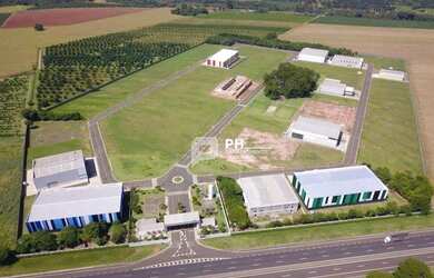 Imagem: O terreno possui 2m² de Área e está localizado em Jardim