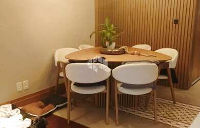 Imagem: O apartamento possui 2 Dormitórios, 2 Banheiros, 1 Vaga na