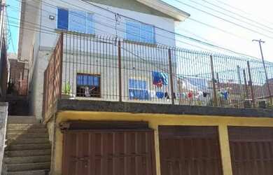 Imagem: A casa possui 5 Dormitórios, 2 Banheiros, 176m² de Área e