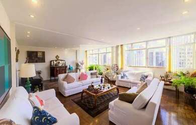 Imagem: O apartamento possui 5 Dormitórios, 4 Banheiros, 2 Vagas na