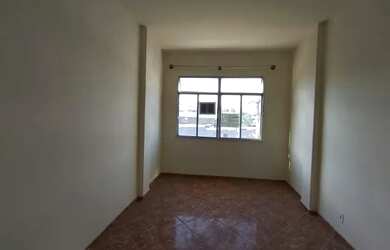 Imagem: O apartamento possui 2 Dormitórios, 1 Banheiro, 72m² de Área