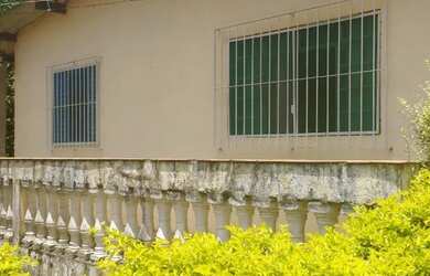 Imagem: A chácara possui 1.050m² de Área e está localizado em Pilar