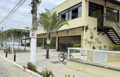 Imagem: A casa em condomínio possui 3 Dormitórios, 3 Banheiros, 1