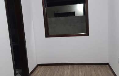 Imagem 15: Casa de 02 quartos, garagem e quintal independente Bairro Rio do Ouro...