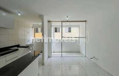 Imagem: O apartamento possui 2 Dormitórios, 2 Banheiros, 2 Vagas na