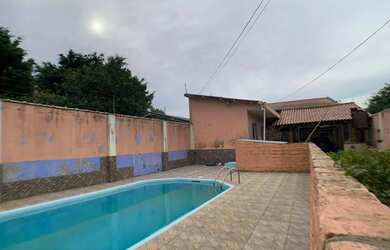Imagem: Casa para Venda - 318m², 3 dormitórios, Piscina, Bairro Guarujá
